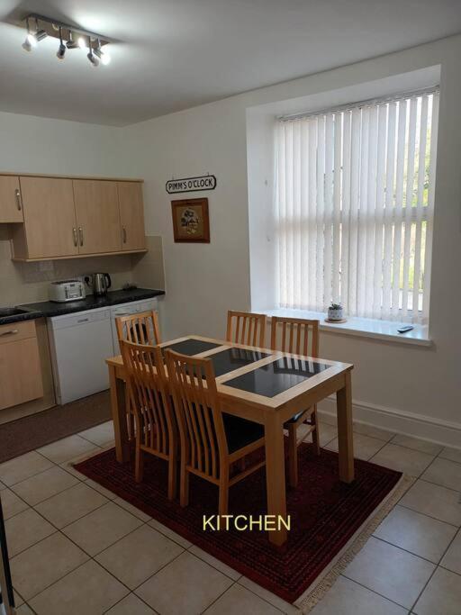 Harlech/huge Three Bedroom/best Location *
